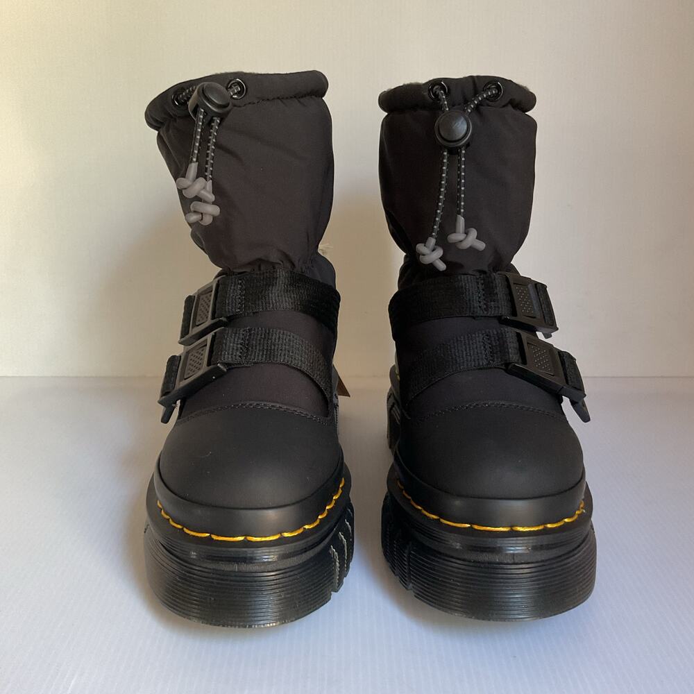 Dr. Martens Black Padded Winter Snow Boots Women’s Sz 7 Platform Waterproof NWT - Picture 4 of 10